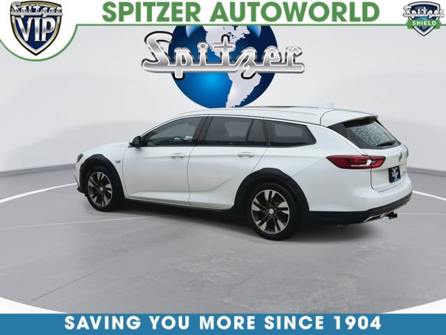 Used 2019 Buick Regal Essence w/ Sights and Sounds Package AWD/4WD image 7