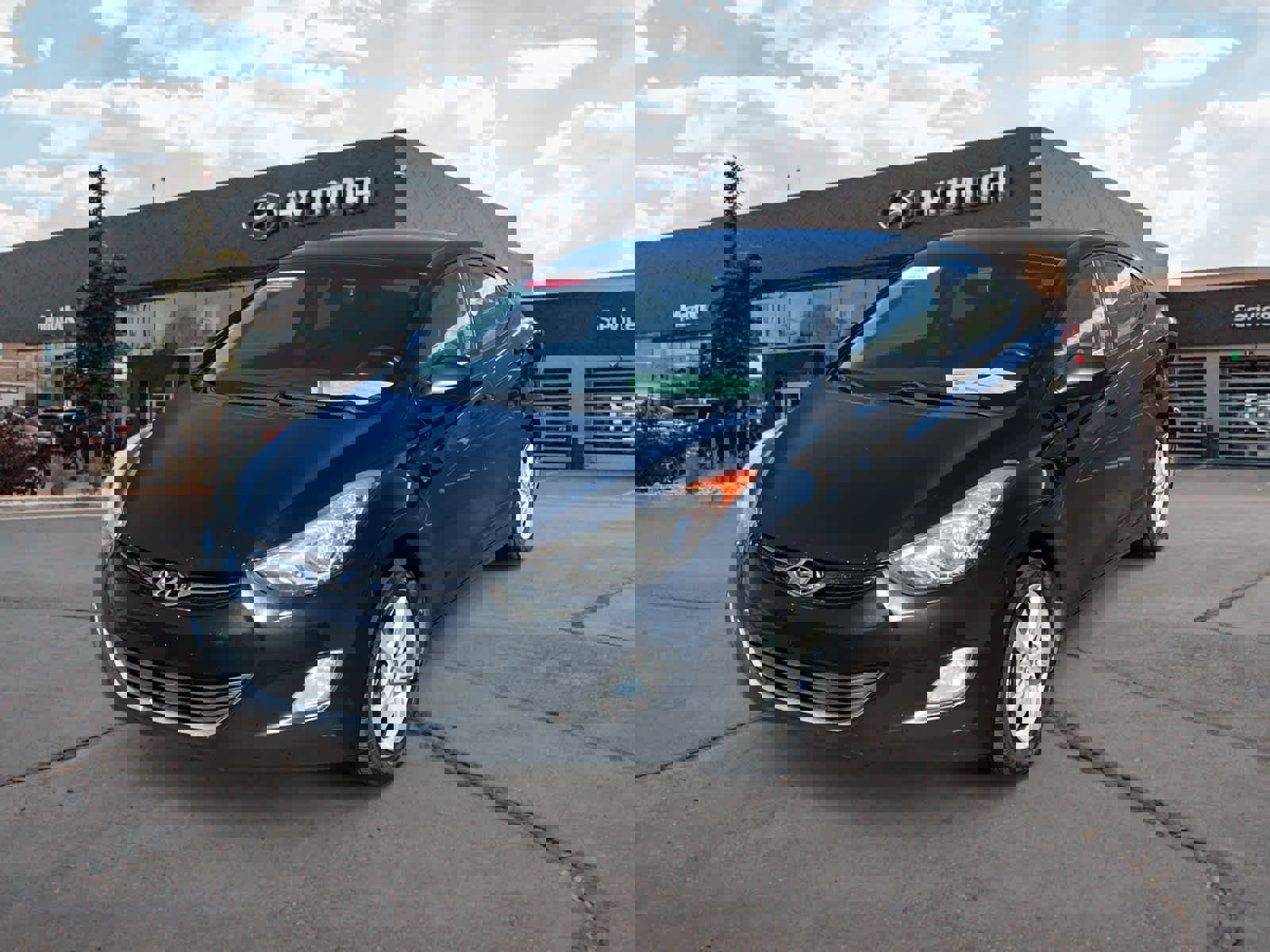 Used 2013 Hyundai Elantra GLS w/ Preferred Pkg