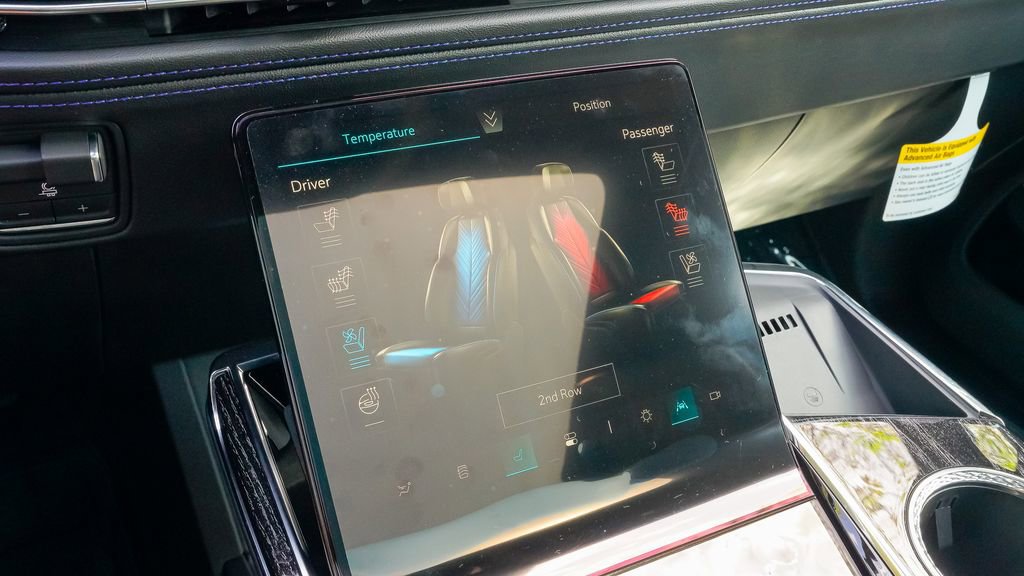 New 2026 Cadillac Escalade IQL Luxury image 34