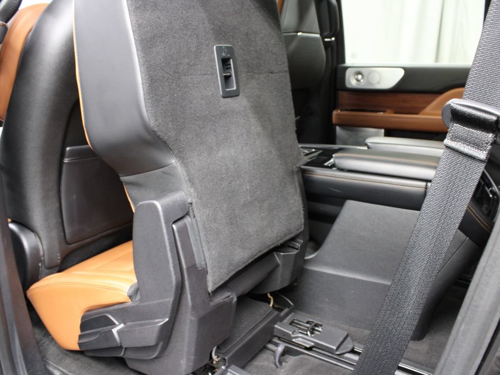 Used 2019 Lincoln Navigator Reserve AWD/4WD image 68