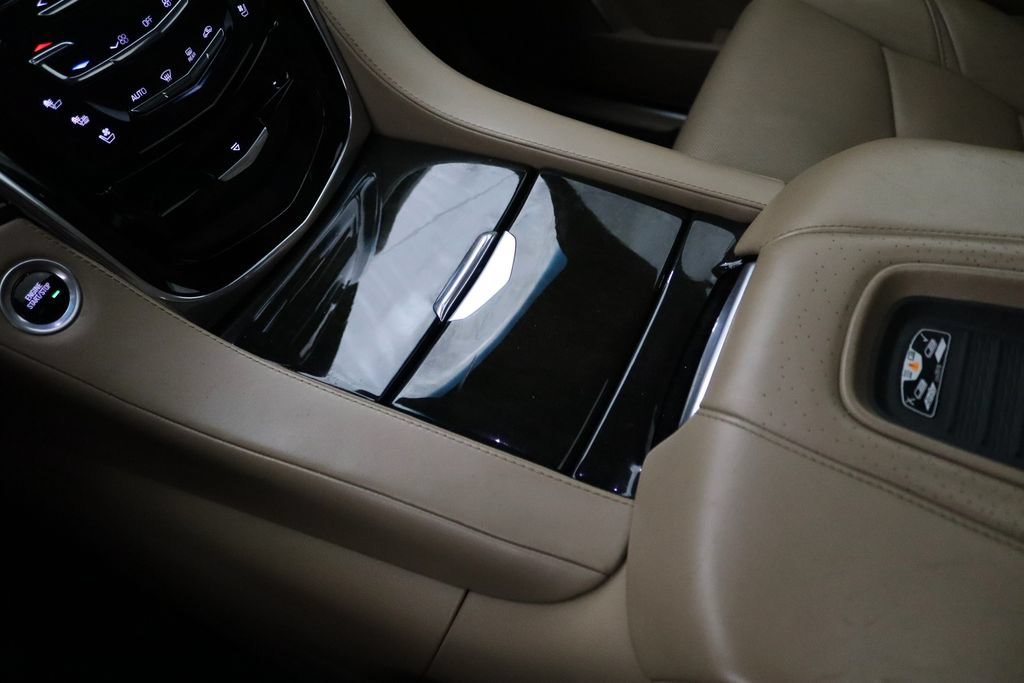 Used 2019 Cadillac Escalade ESV Platinum AWD/4WD image 33