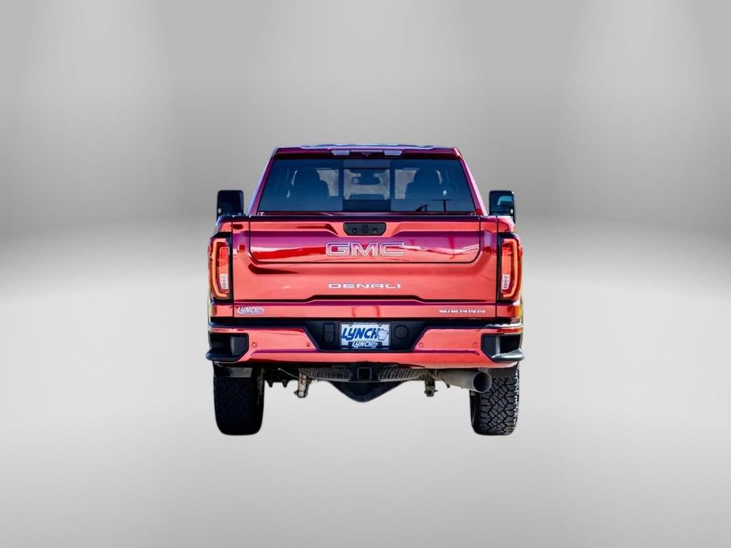 Used 2023 GMC Sierra 3500 Denali image 3