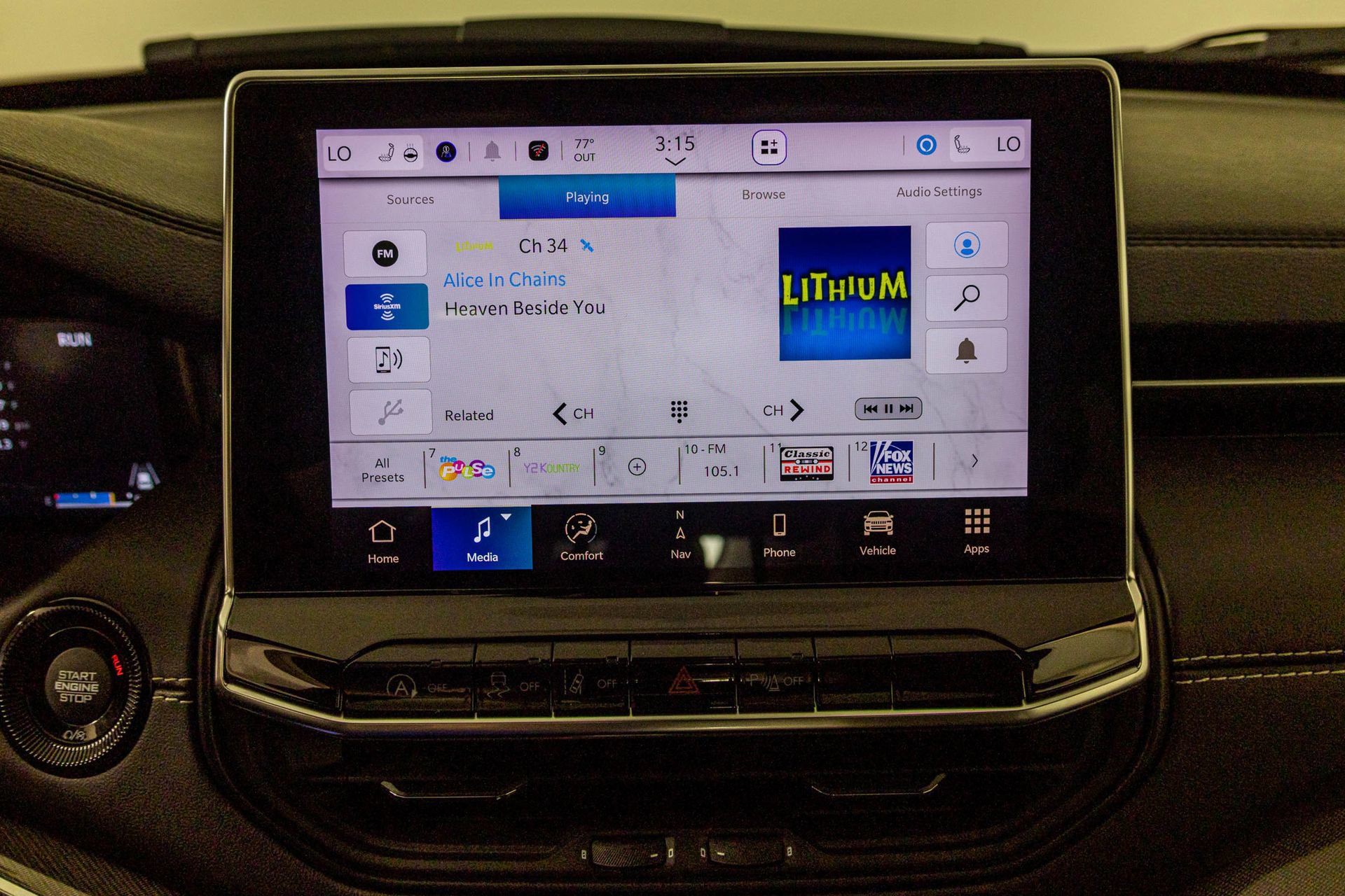 Used 2024 Jeep Compass Limited w/ High Altitude Package image 26