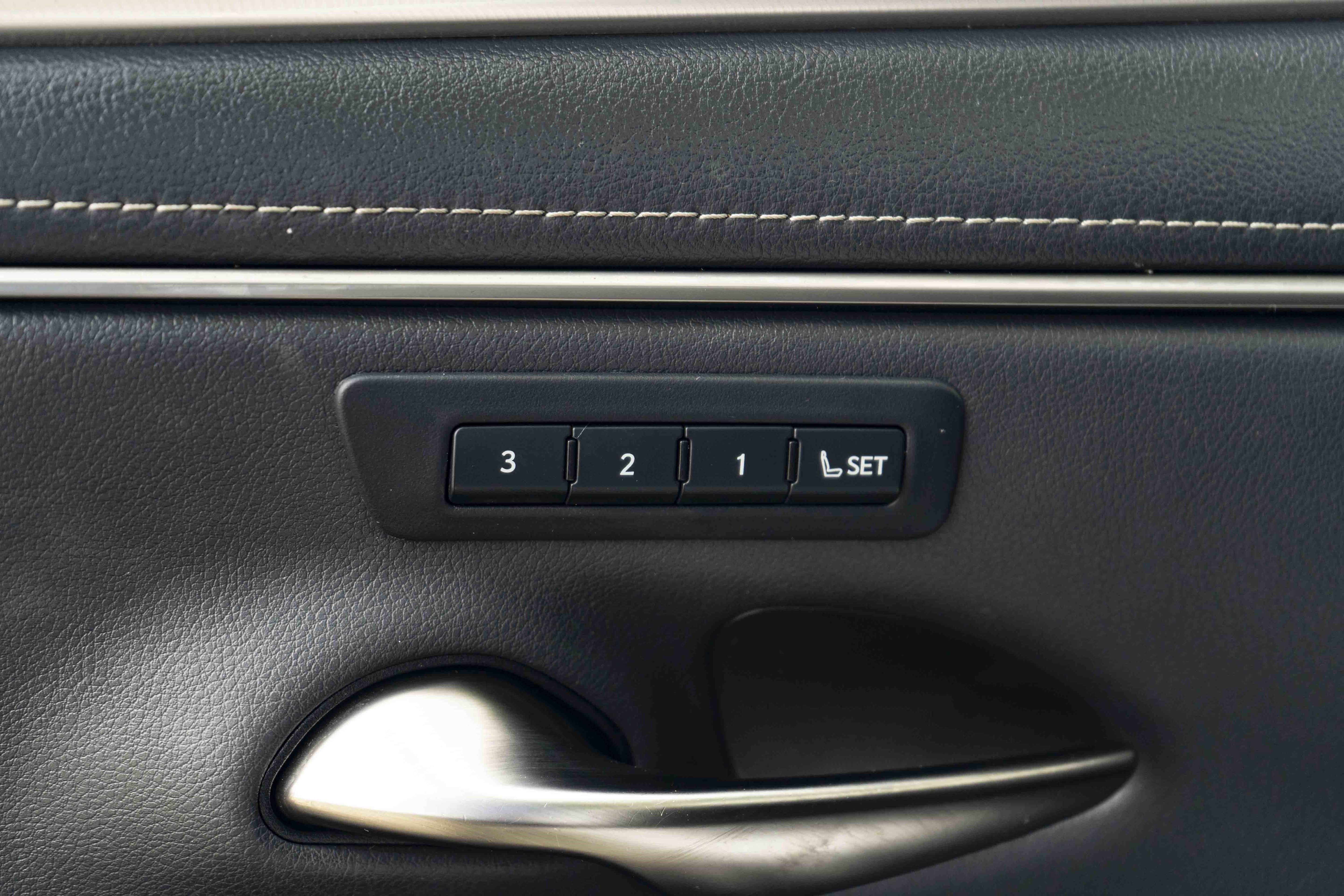 Used 2021 Lexus ES 350 F Sport w/ Accessory Package FWD image 41