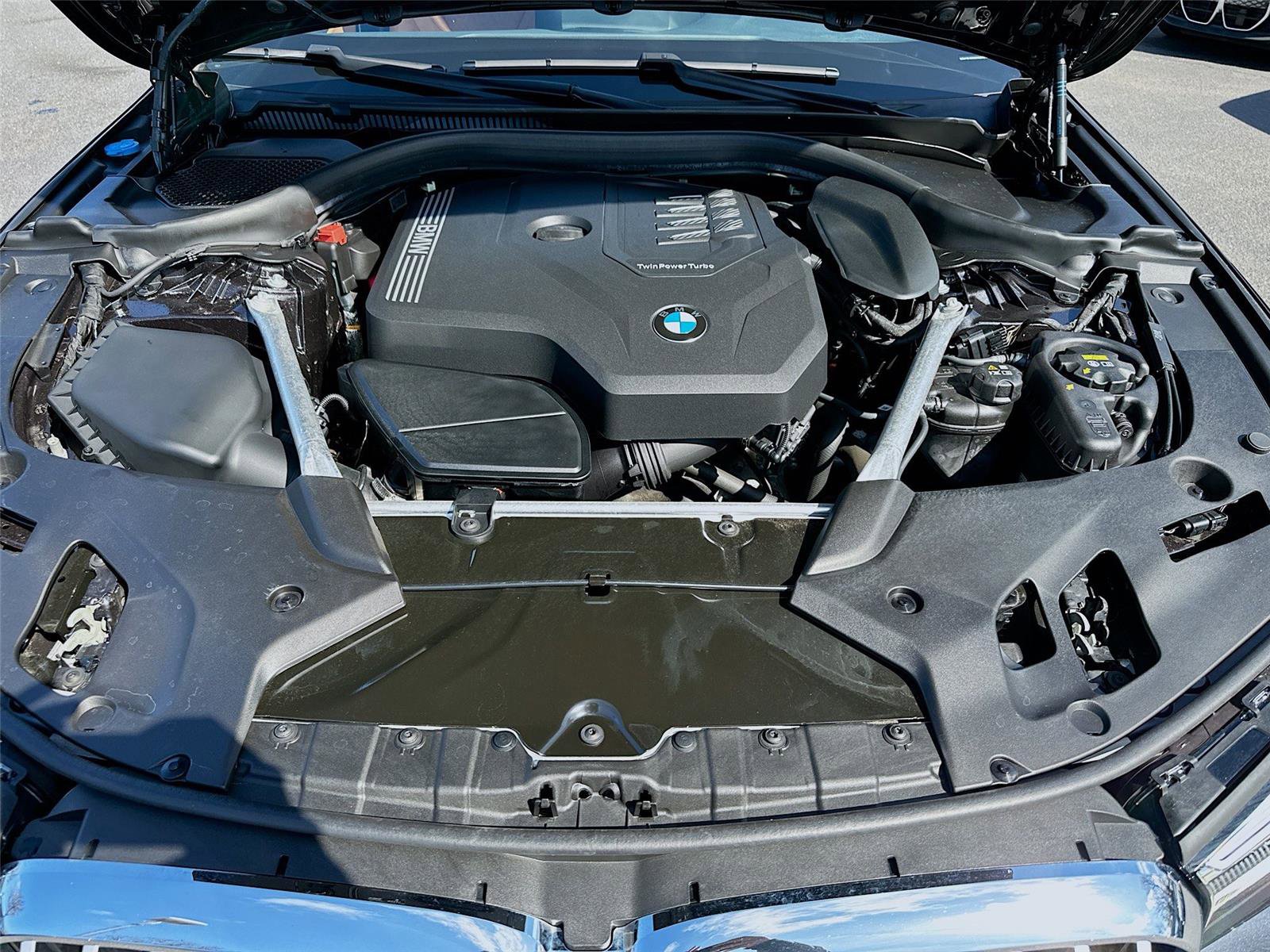 Used 2023 BMW 530i xDrive w/ M Sport Package image 32