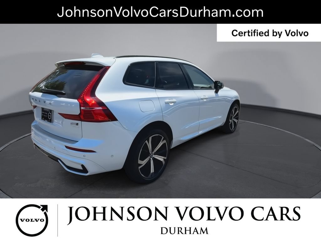Certified 2024 Volvo XC60 B5 Ultimate w/ Protection Package Premier AWD/4WD image 9