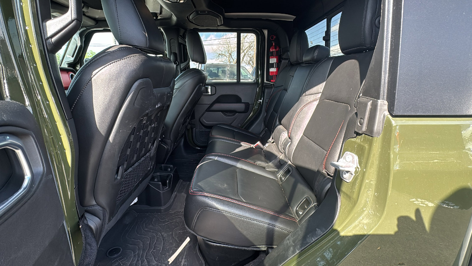 Certified 2022 Jeep Gladiator Rubicon w/ LED Lighting Group image 15