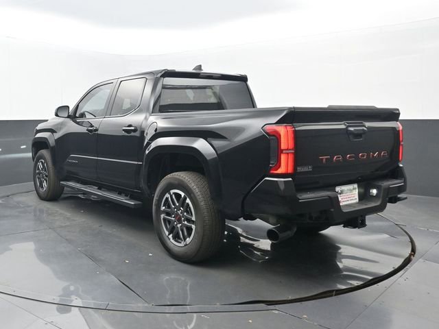 Used 2024 Toyota Tacoma TRD Sport image 3