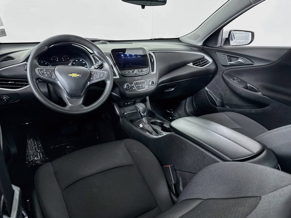 Used 2024 Chevrolet Malibu LT FWD image 27