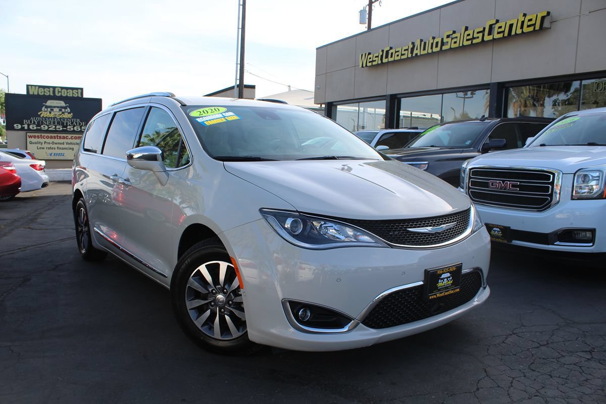 Used 2020 Chrysler Pacifica Limited w/ Advanced Safetytec Group FWD image 48