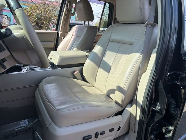 Used 2014 Ford Expedition Limited w/ Equipment Group 301A RWD image 8