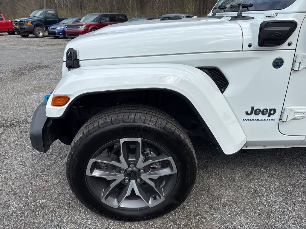 Used 2024 Jeep Wrangler Unlimited w/ Convenience Group image 6
