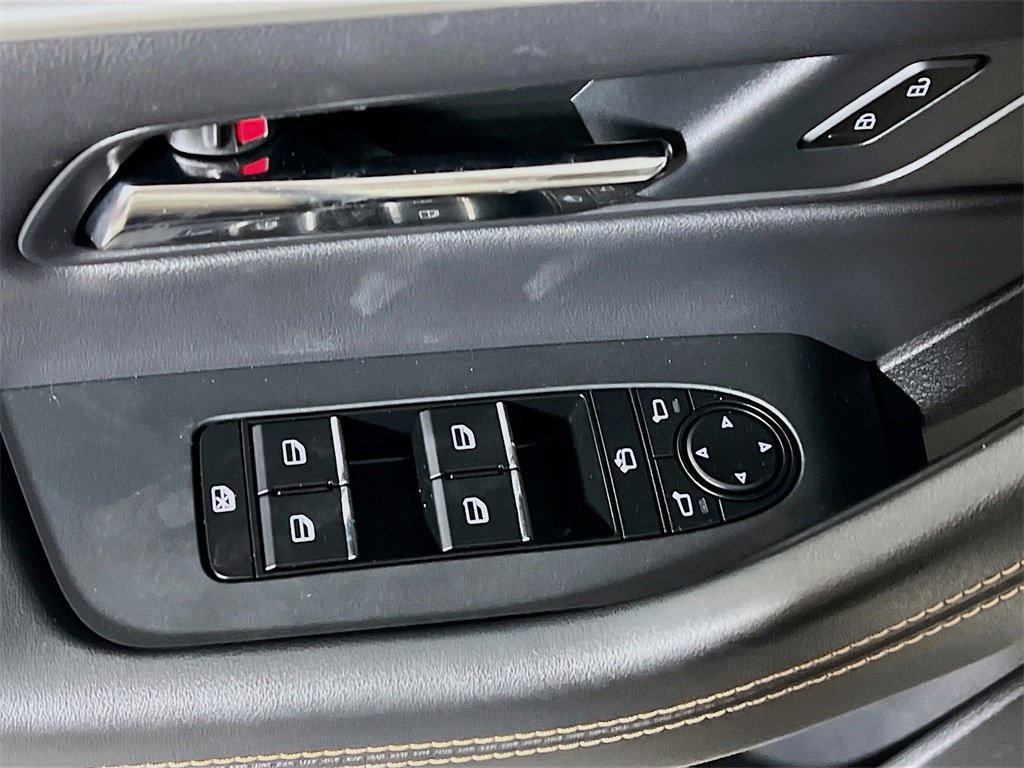 Used 2025 MAZDA CX-70 Plug-In Hybrid w/ Premium Plus image 16