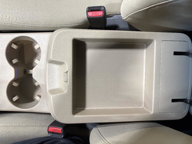 Used 2012 Hyundai Santa Fe GLS image 12