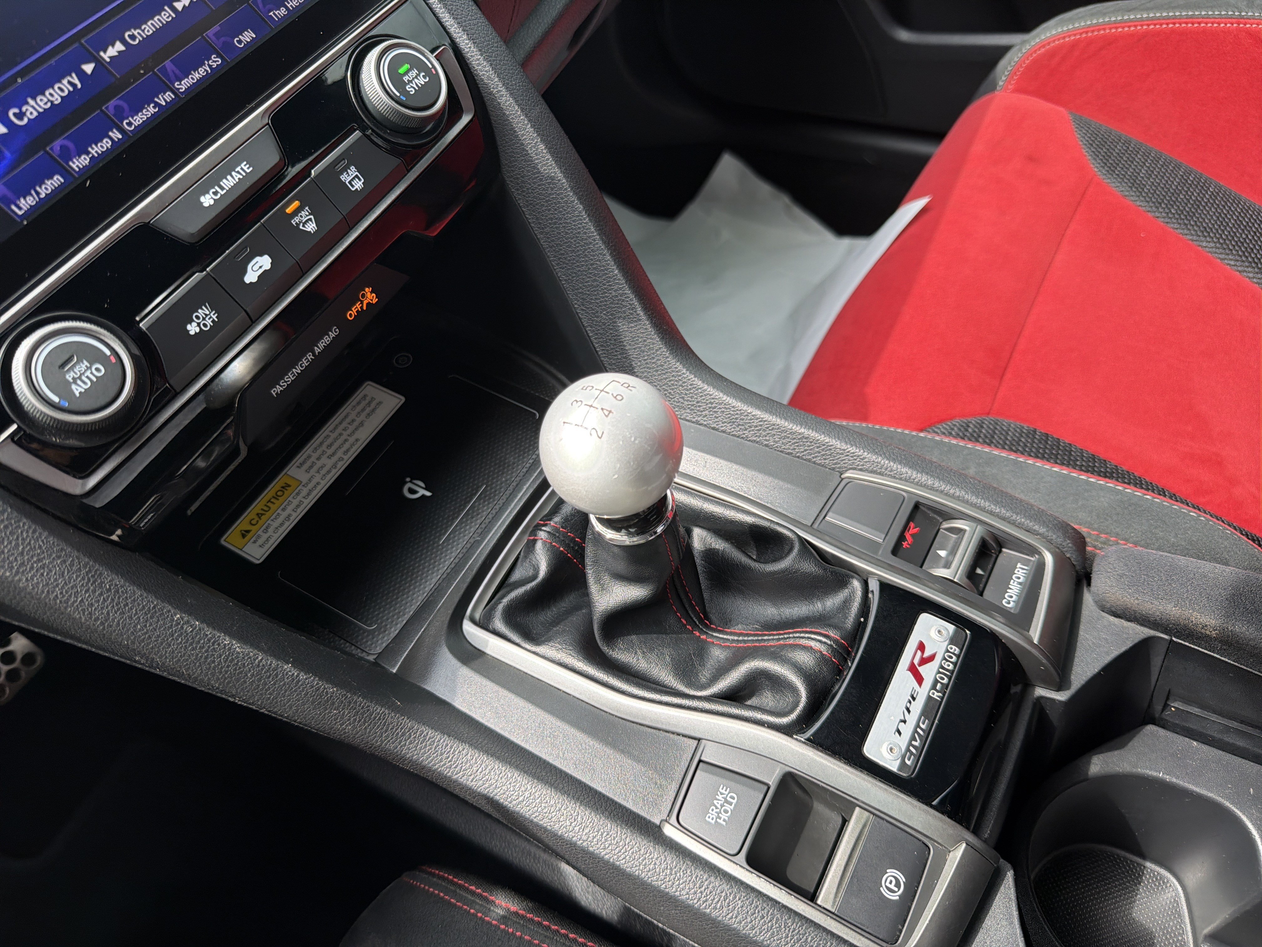 Used 2017 Honda Civic Type R image 7