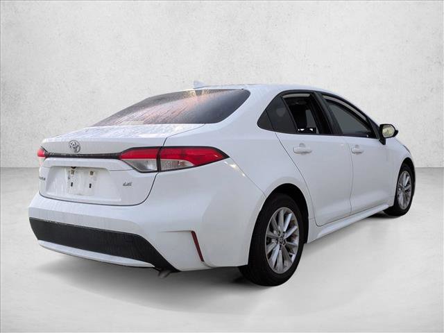 Used 2020 Toyota Corolla LE image 6