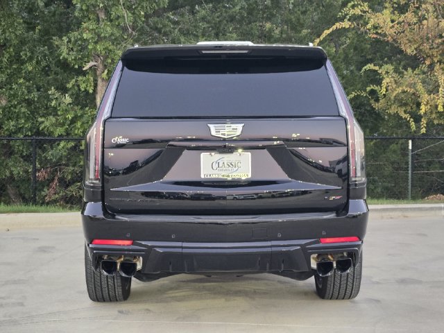 Used 2026 Cadillac Escalade V w/ LPO, ONYX Package AWD/4WD image 7