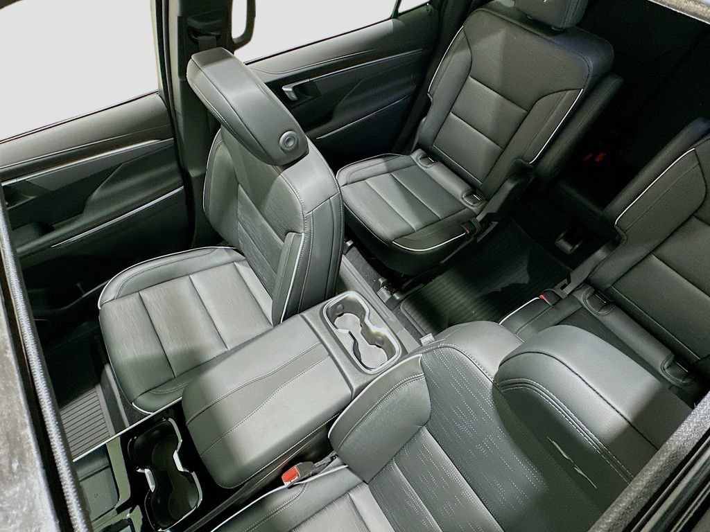 New 2026 Buick Enclave Sport Touring w/ Power Package FWD image 25