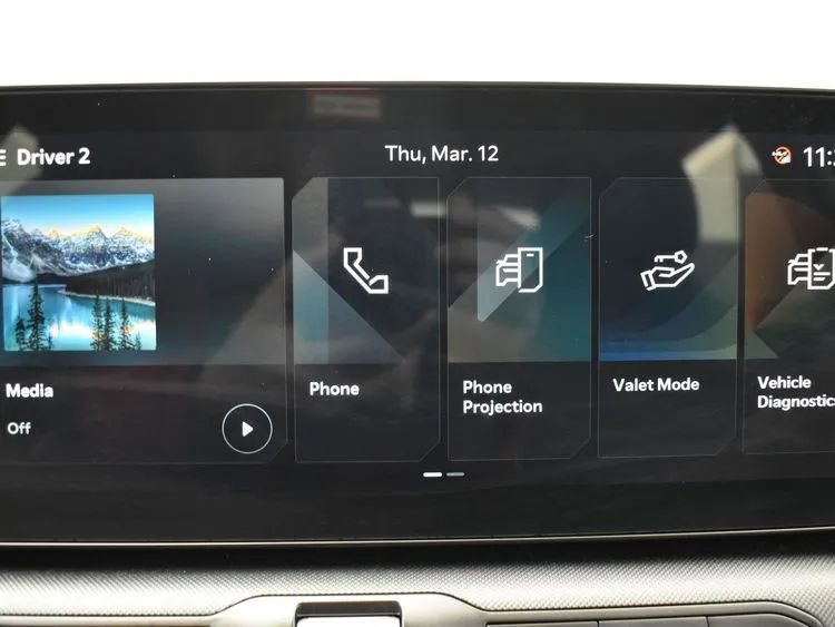 Used 2025 Kia K4 image 29