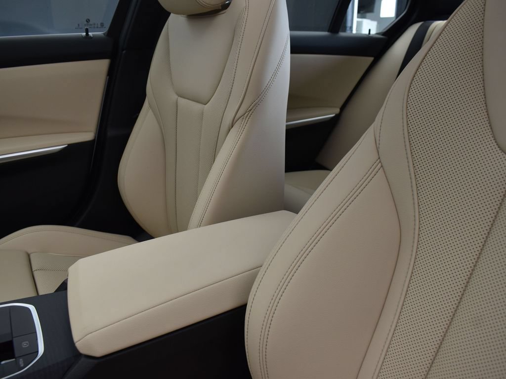Certified 2026 BMW 330i Sedan w/ Convenience Package RWD image 14