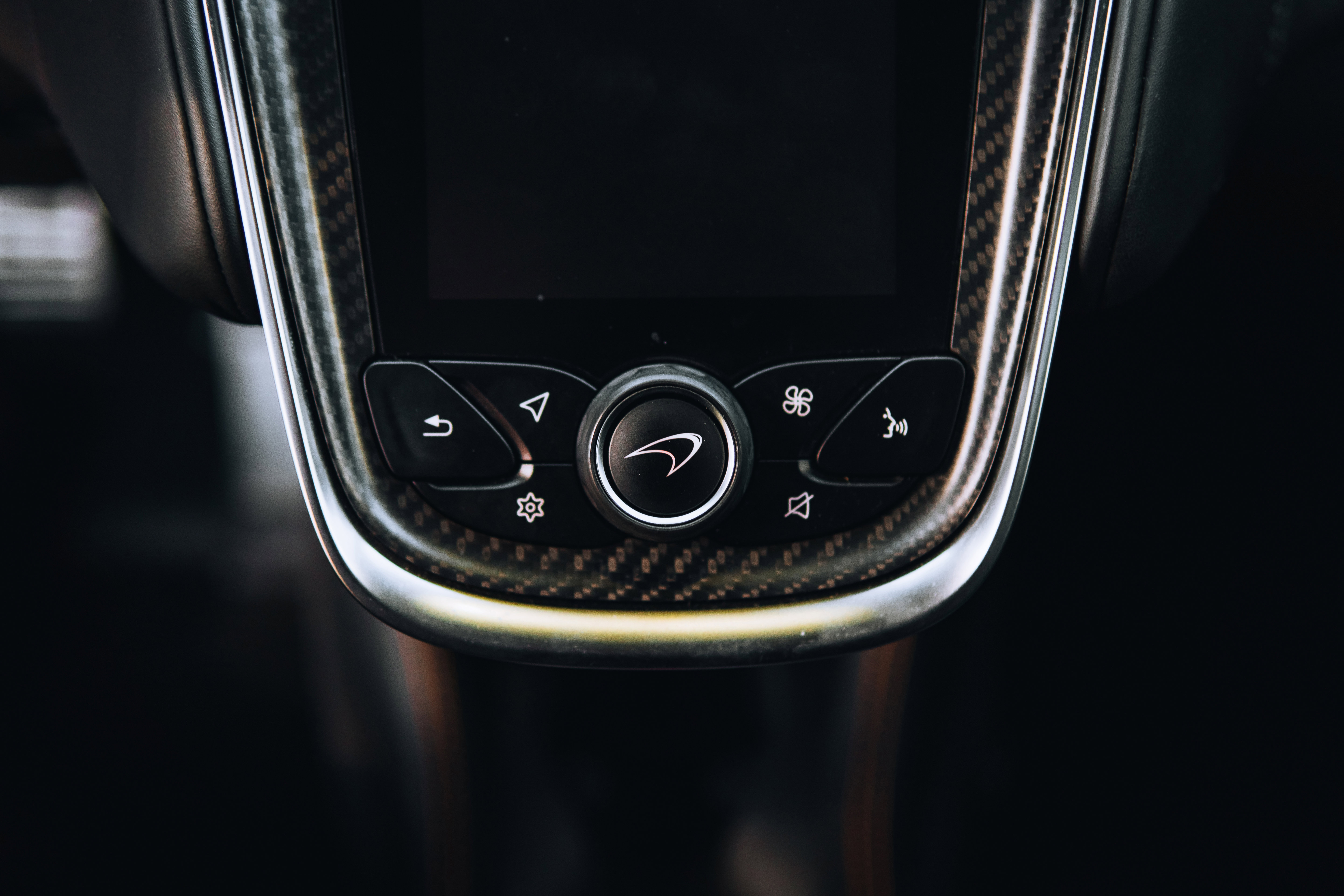 Used 2020 McLaren 600LT Spider image 35