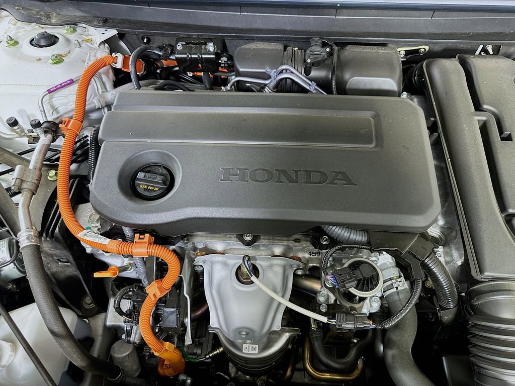 Used 2025 Honda Accord Sport image 9