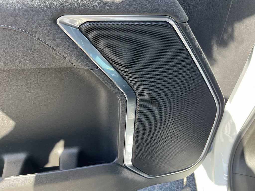 New 2025 GMC Sierra 1500 Elevation image 7