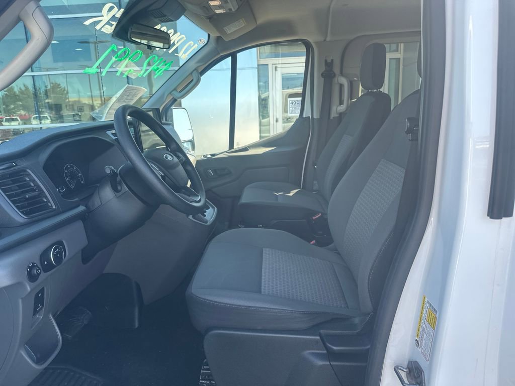 Used 2024 Ford Transit 350 XLT RWD image 9