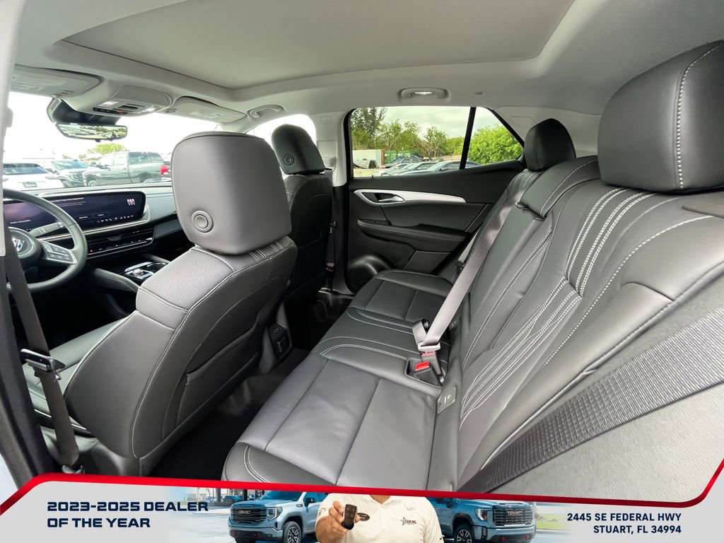 New 2026 Buick Envision Avenir image 12