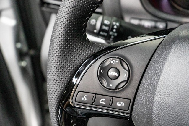 New 2025 Mitsubishi Eclipse Cross Black Edition image 7