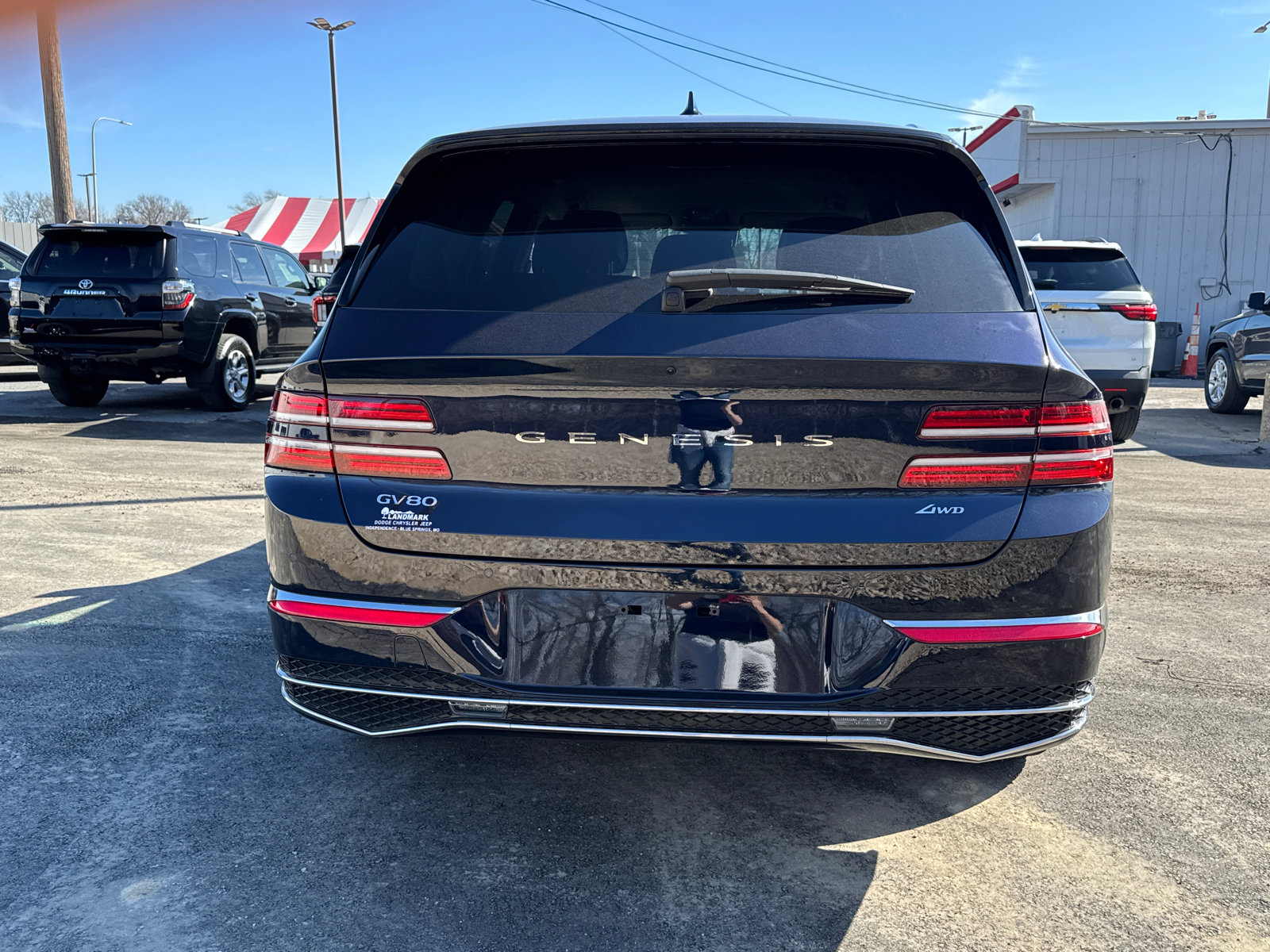 Used 2025 Genesis GV80 2.5T image 4