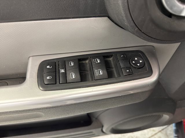 Used 2007 Dodge Nitro SLT w/ Trailer Tow Group image 17