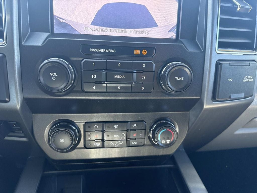 Used 2021 Ford F250 XLT w/ XLT Premium Package AWD/4WD image 23