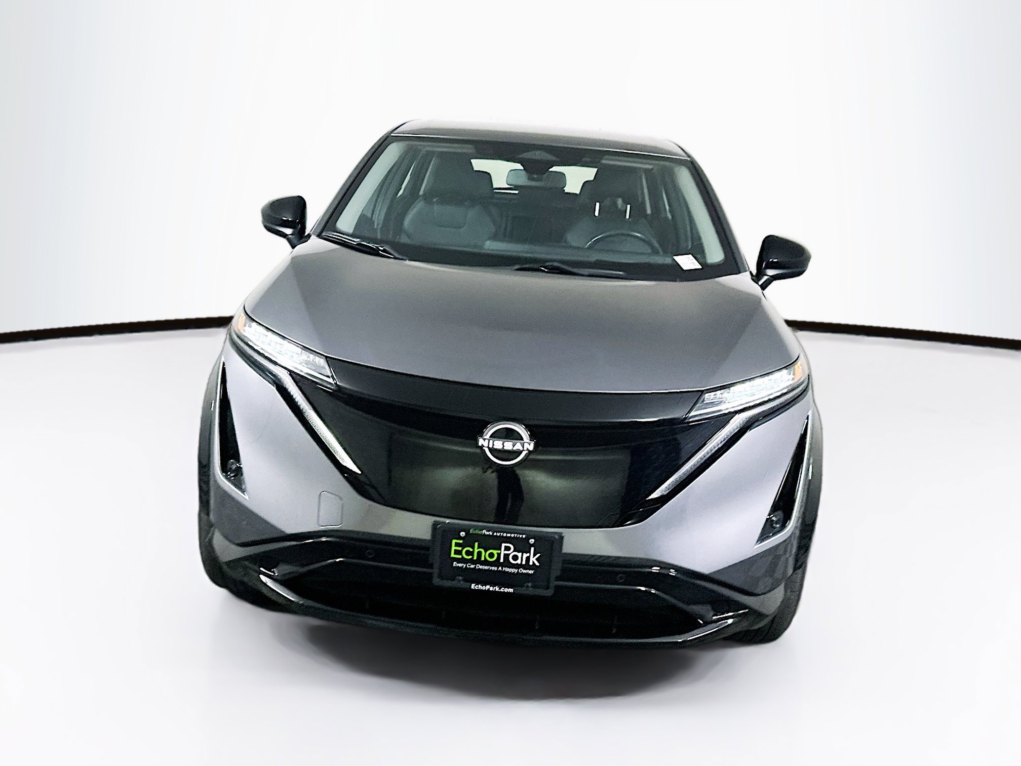 Used 2024 Nissan Ariya AWD image 2