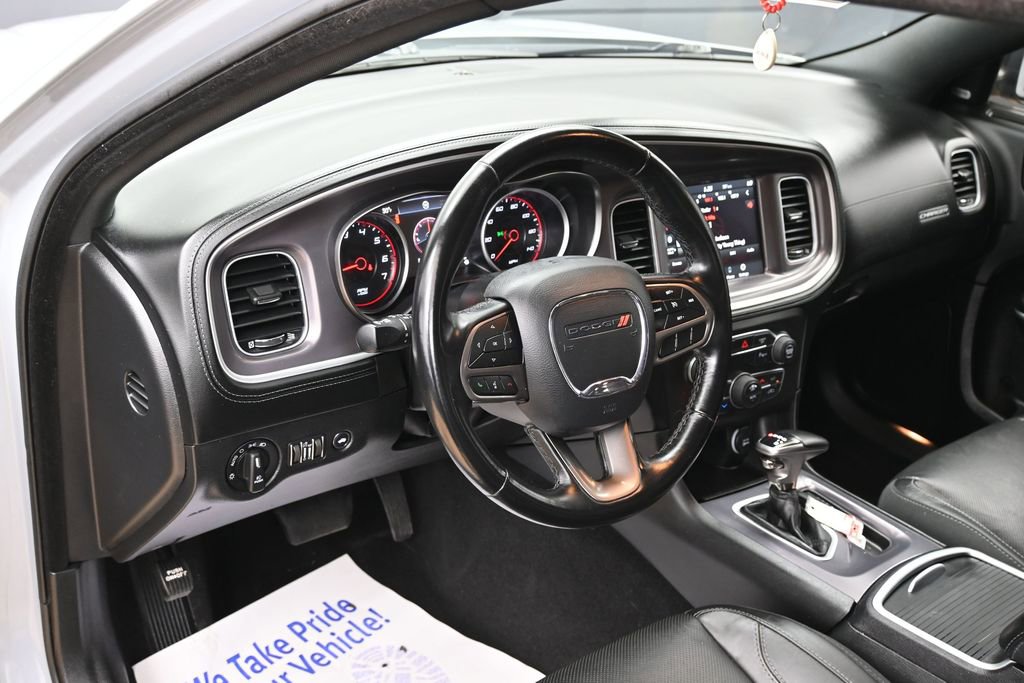 Used 2021 Dodge Charger SXT w/ Plus Group RWD image 17