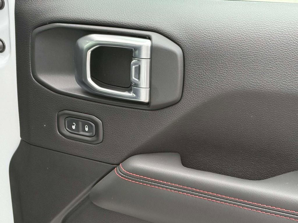 New 2026 Jeep Gladiator Rubicon AWD/4WD image 8
