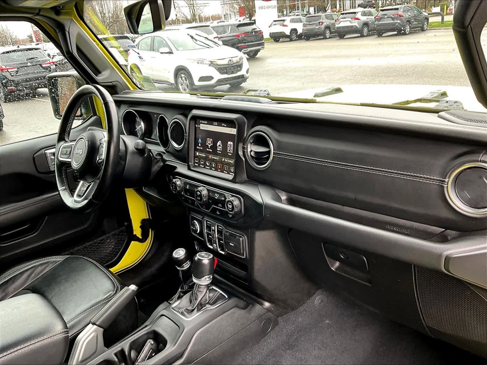 Used 2022 Jeep Wrangler Unlimited Sahara image 14