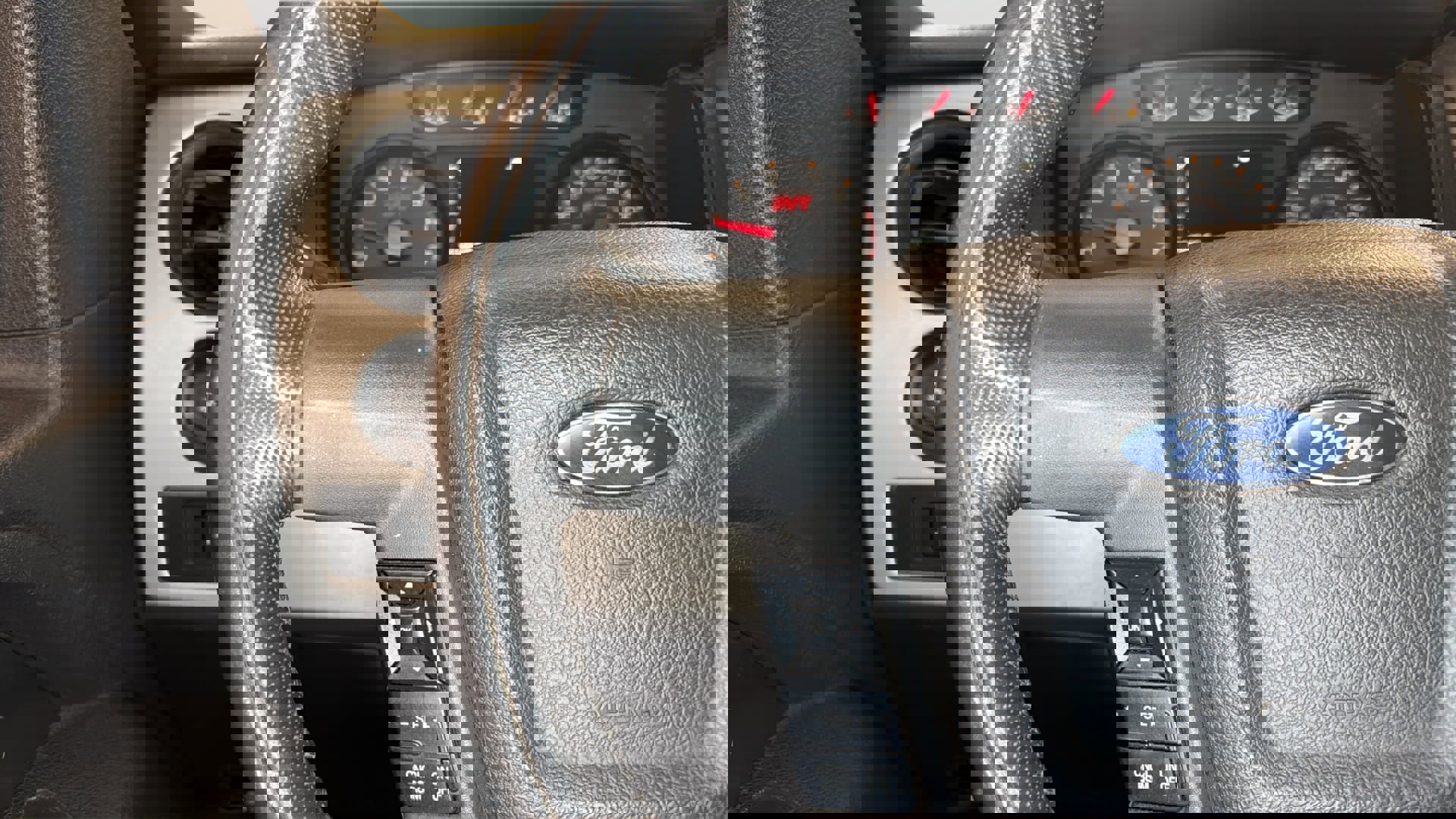 Used 2014 Ford F150 Raptor w/ Equipment Group 801A Luxury image 29