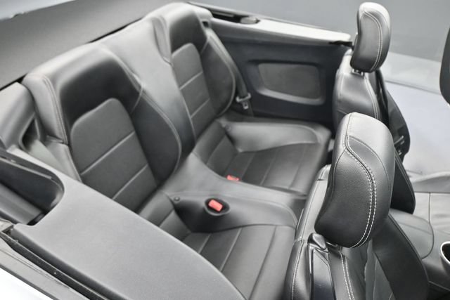 Used 2020 Ford Mustang Premium RWD image 22