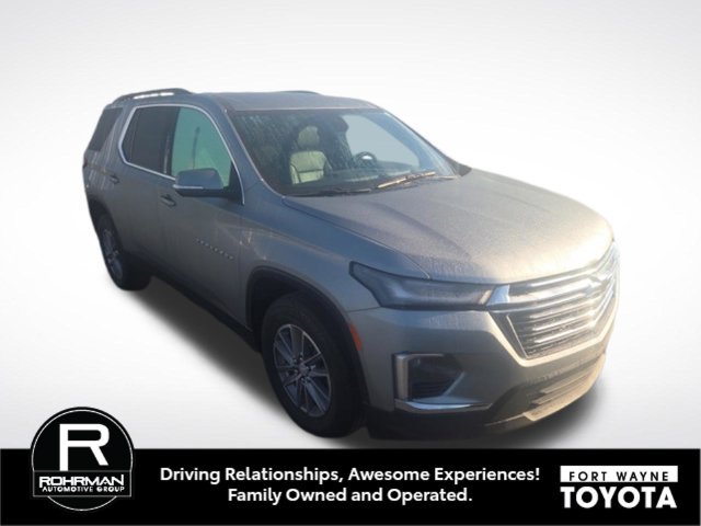 Used 2024 Chevrolet Traverse LT AWD/4WD image 3