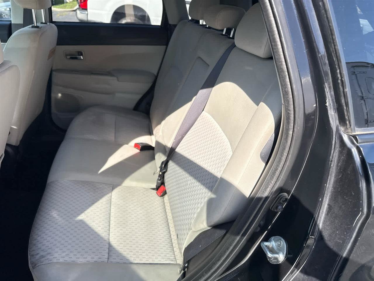 Used 2017 Mitsubishi Outlander Sport ES FWD image 16