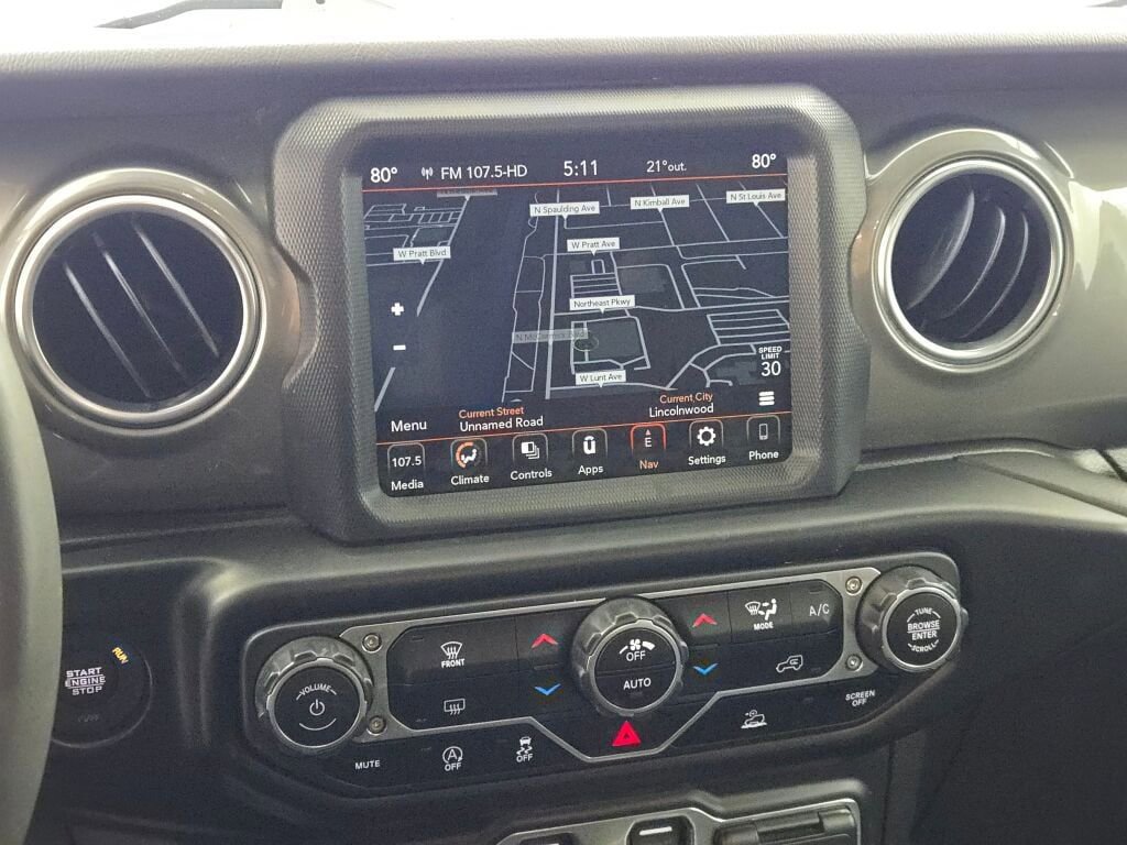 Used 2023 Jeep Wrangler Sahara image 23