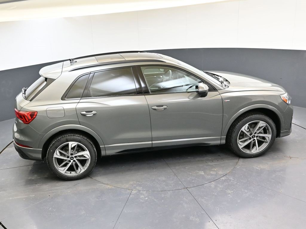 New 2025 Audi Q3 2.0T Premium image 51