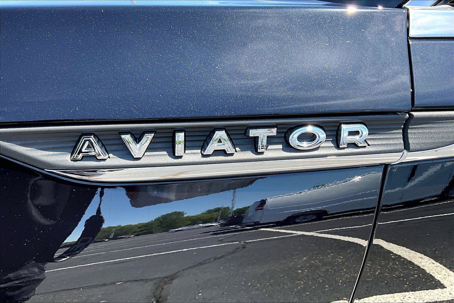 Used 2025 Lincoln Aviator AWD image 9