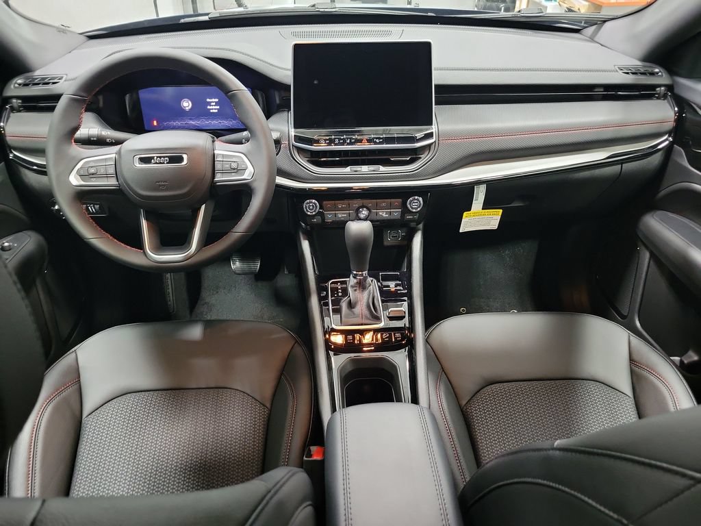 New 2026 Jeep Compass Trailhawk AWD/4WD image 19