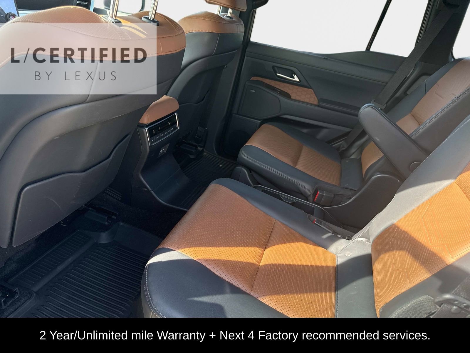 Used 2024 Lexus GX 550 w/ Accessory Package (31) image 19