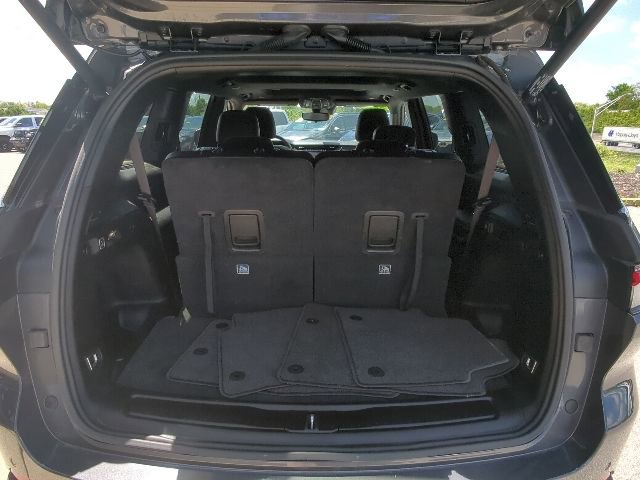 Certified 2023 Jeep Grand Cherokee L Laredo AWD/4WD image 35