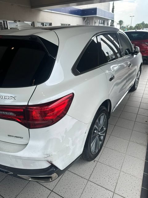 Used 2017 Acura MDX SH-AWD w/ Technology Package image 2