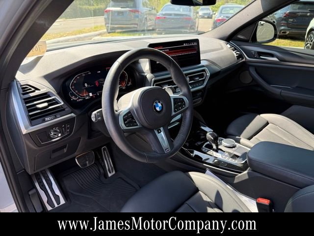 Used 2023 BMW X4 xDrive30i w/ M Sport Package image 11