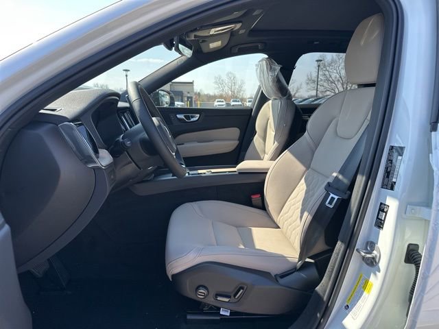 New 2026 Volvo XC60 B5 Plus w/ Protection Package Premier image 14